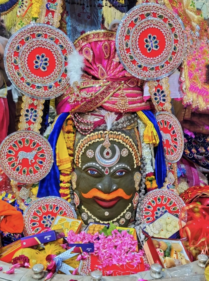 makeup of lord mahakal