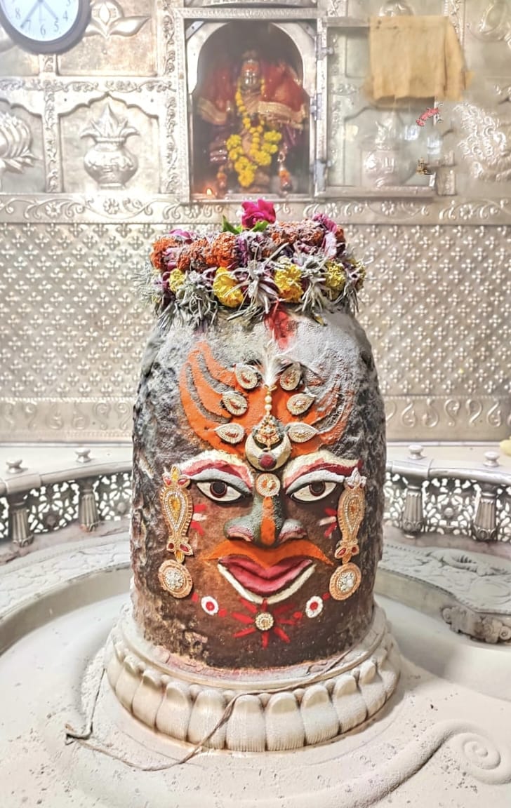 Ujjain Mahakaleshwar temple Baba Mahakal makeup on 19 July 2022