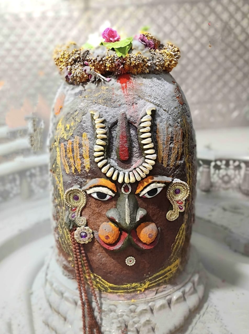 Ujjain Mahakaleshwar temple Baba Mahakal makeup on 21 June 2022