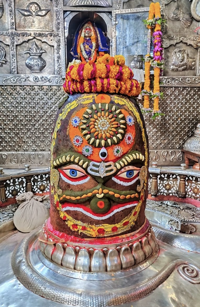 Baba Mahakal makeup on 23 April 2022