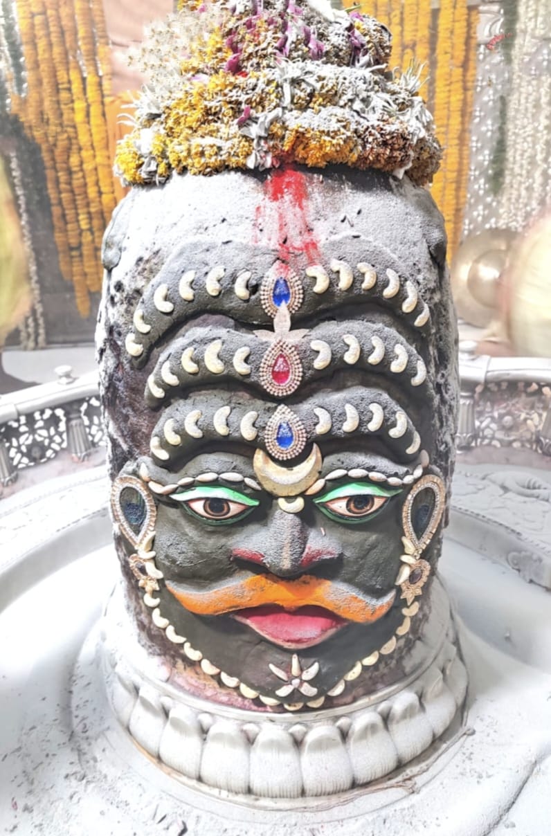 Ujjain Mahakaleshwar temple Baba Mahakal makeup on 27 May 2022