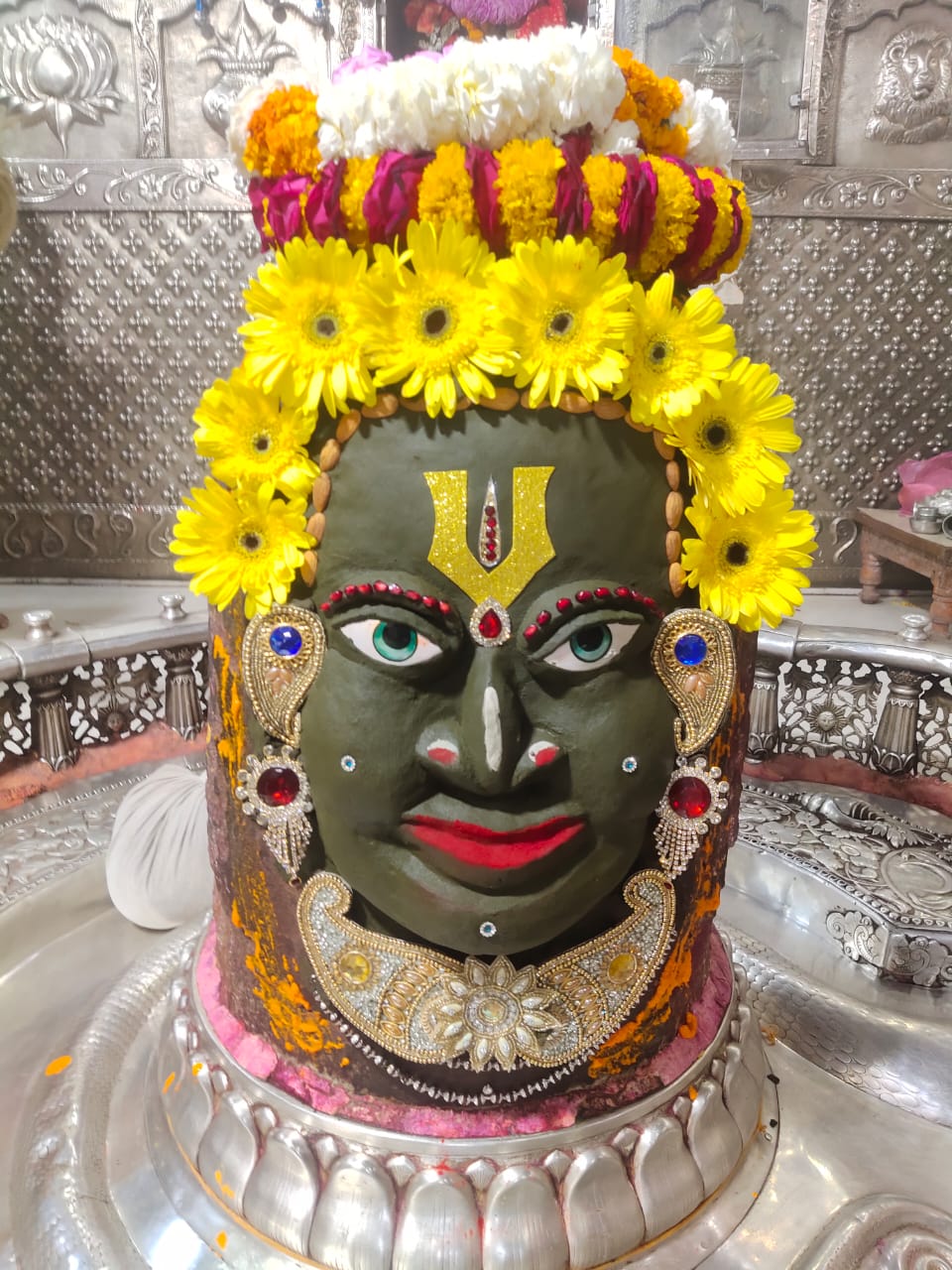 Ujjain Mahakaleshwar temple Baba Mahakal makeup on 3 March 2022