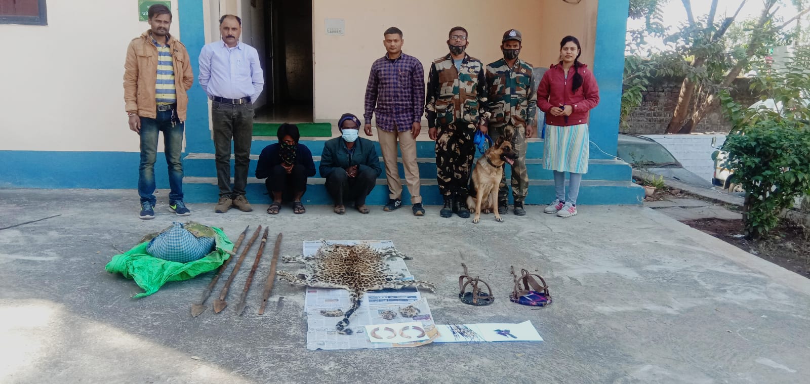 smuggler gang with leopard skin in Vidisha
