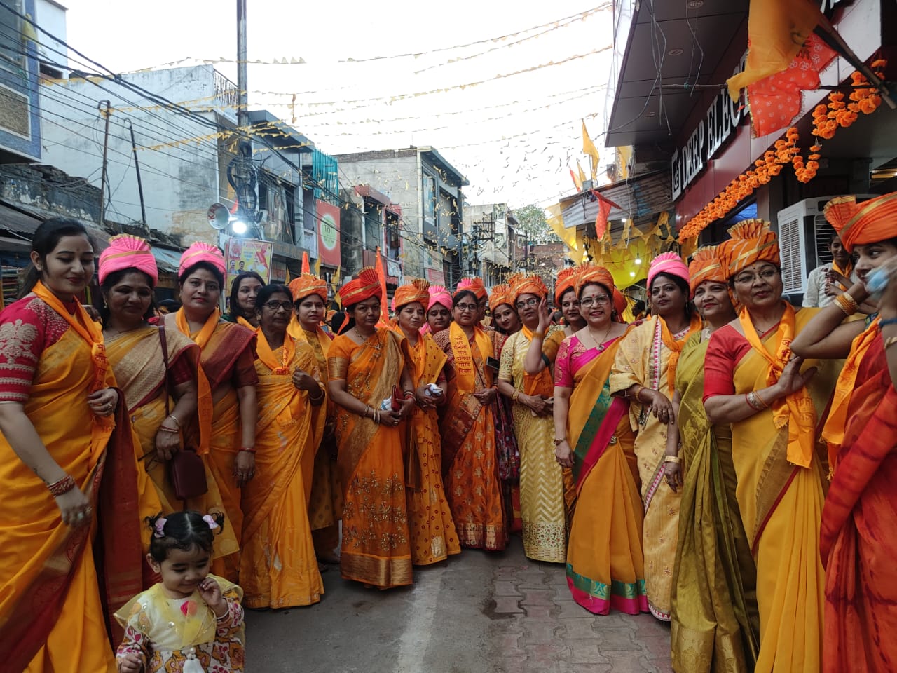 CM Shivraj at Maa Pitambara Temple in Datia