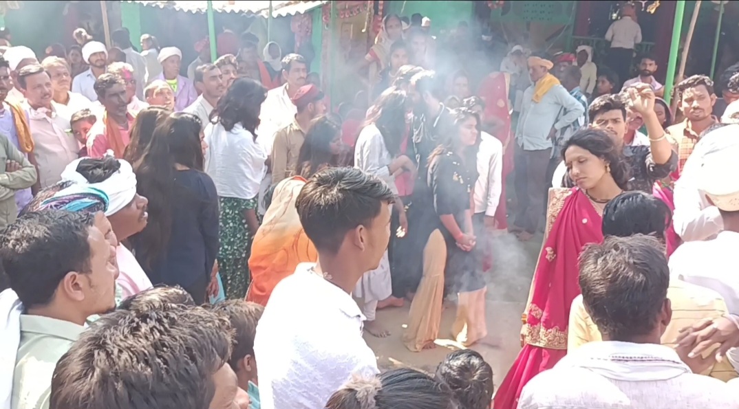 Procession of ghosts in Narmadapuram