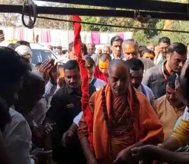 Jagadguru Shankaracharya at Karanpur in Narmadapuram