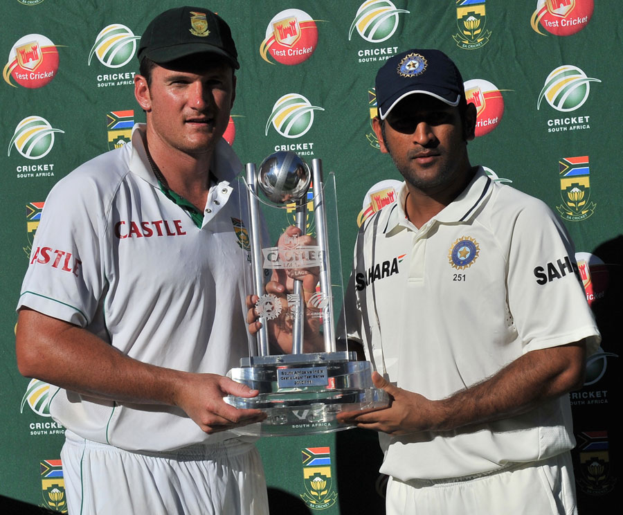 Graeme Smith and MS Dhoni