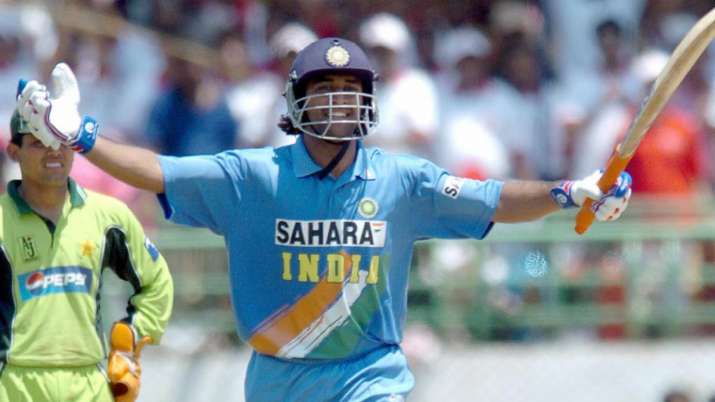 Top 6: When finisher MS Dhoni ran riots over the oppositions