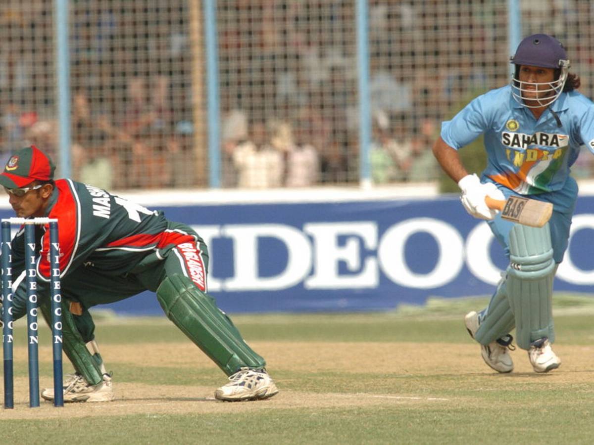 Sourav Ganguly, Mahendra Singh Dhoni, India, John Wright