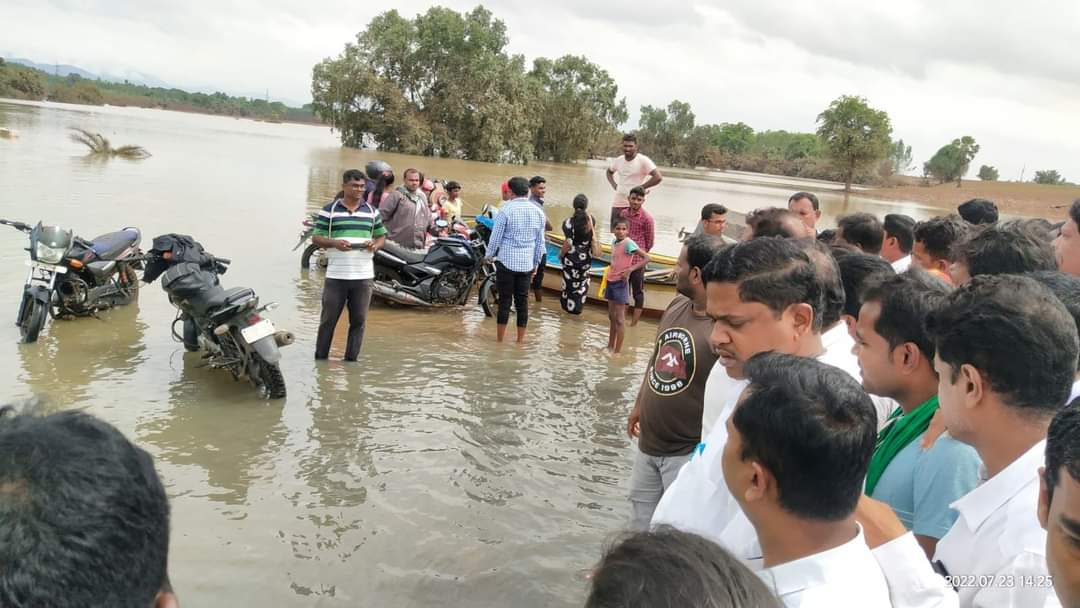 ବନ୍ୟା ଅଞ୍ଚଳ ପରିଦର୍ଶନ କଲେ ନବରଙ୍ଗପୁର ସାଂସଦ