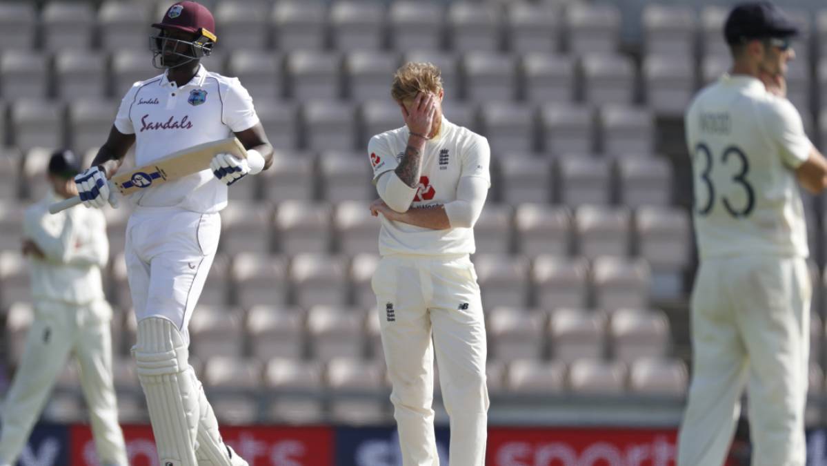 Stuart Broad, England, Graeme Swann , Mark Wood , West Indies