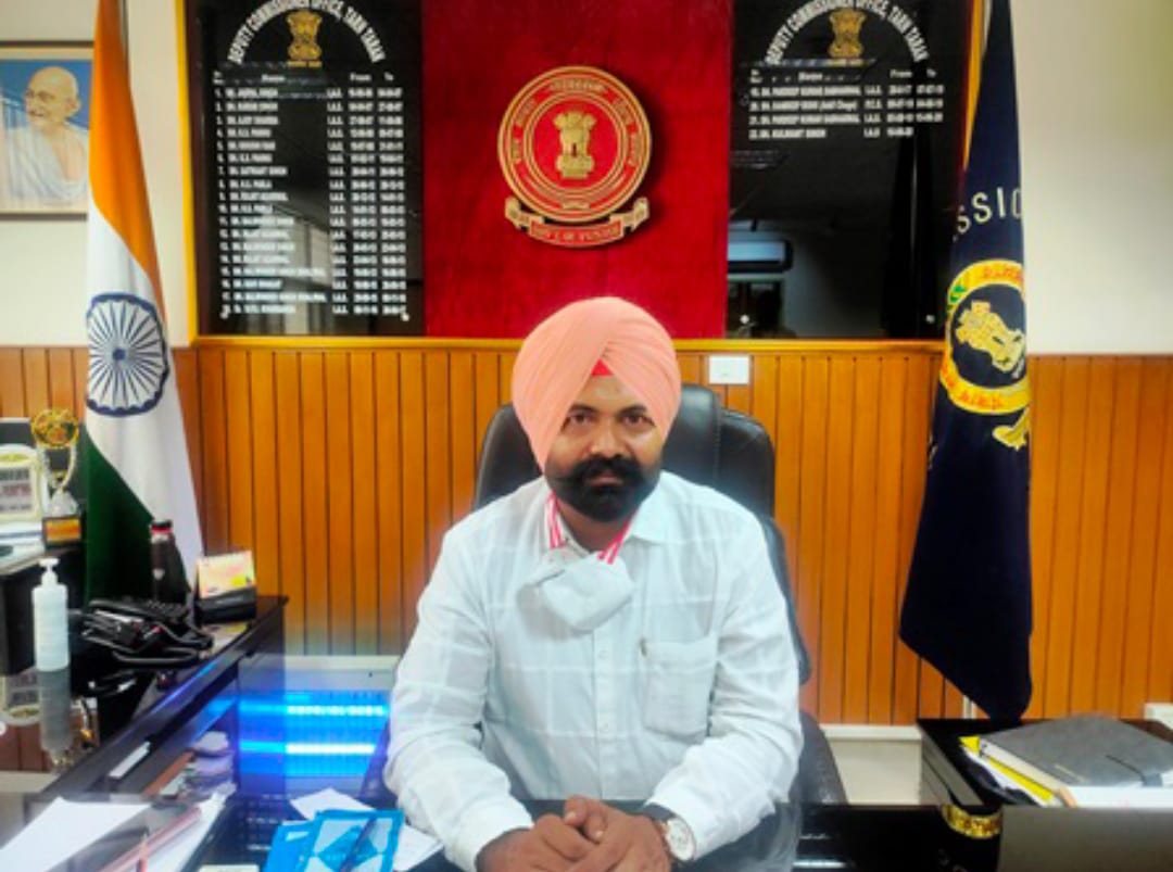 https://react.etvbharat.com/punjabi/punjab/state/kapurthala/corona-rules-case-registered-against-punjabi-singer-khan-saab/pb20210609173836732