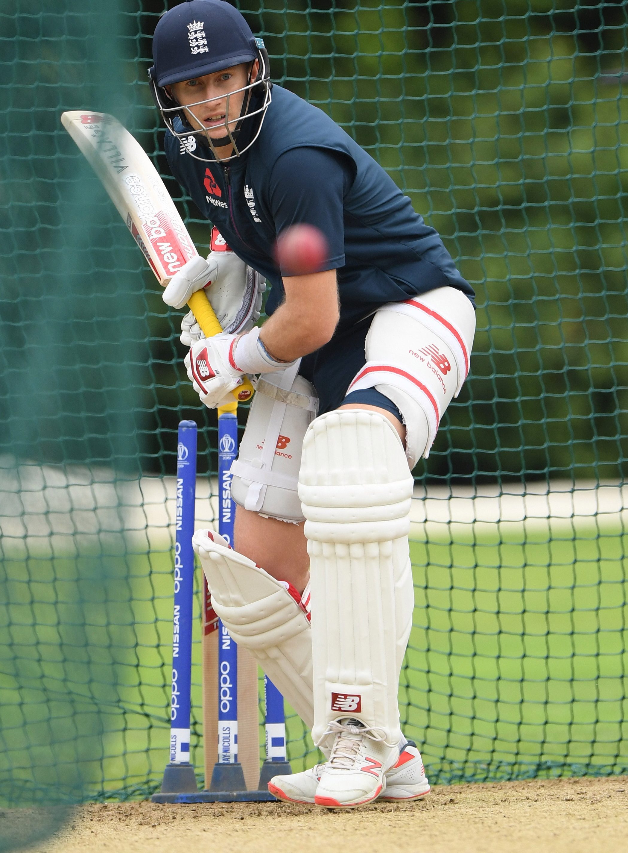 Kemar Roach, West Indies, England, Joe Root