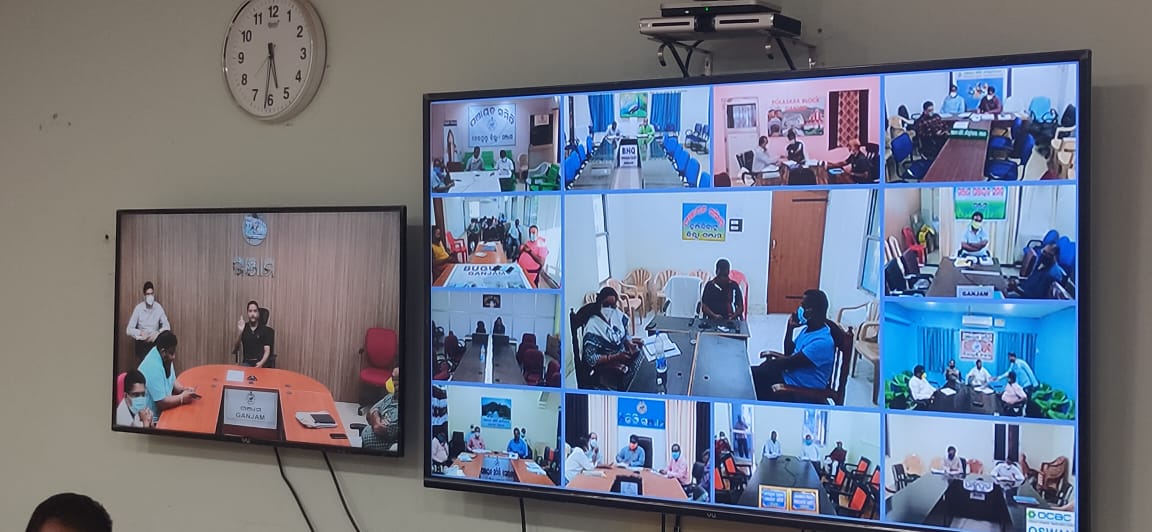 Ganjam collector holds a meeting, video conference,  review the covid-19 situation, Ganjam district, ବିଶ୍ରାମ କରିବେ ସରକାରୀ ଅଧିକାରୀ, ଜିଲ୍ଲାପାଳ ବିଜୟ ଅମୃତା କୁଲାଙ୍ଗେ, କୋରୋନାରେ ପ୍ରଶାସନିକ ଅଧିକାରୀ ଆକ୍ରାନ୍ତ