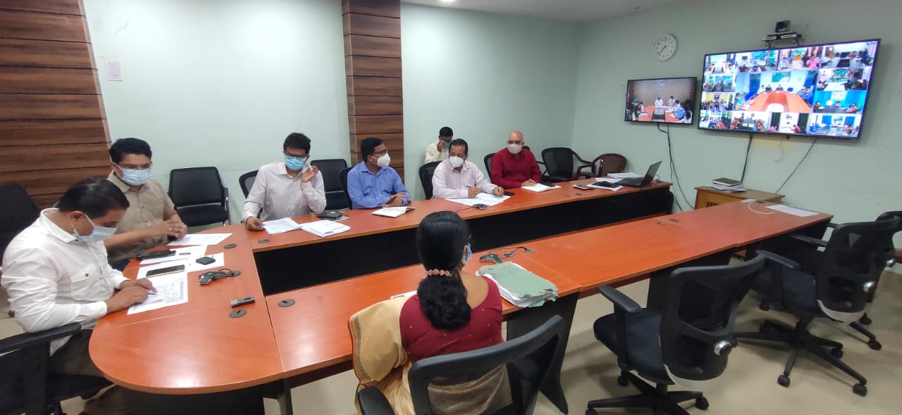 collector reviewed status of infections and vaccinations