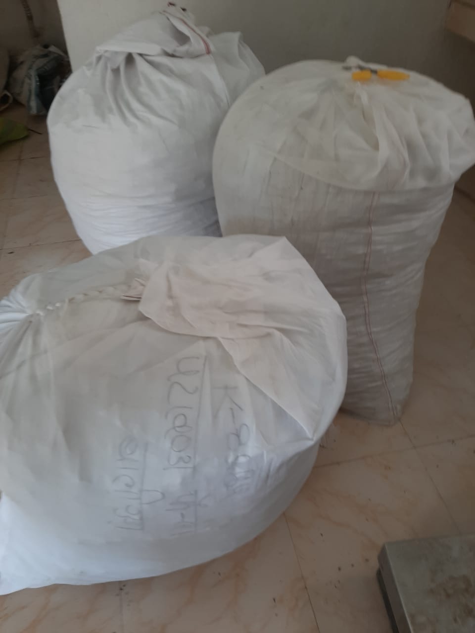 increasing ganja business in bhubaneswar, ganja business, ganja, ganja business from kandhamal to bhubaneswar, stf team raids in kandhamal, stf, ଭୁବନେଶ୍ବର ମୁହାଁ ଗଞ୍ଜେଇ ବ୍ୟବସାୟୀ, ଗଞ୍ଜେଇ ବ୍ୟବସାୟ, ଗଞ୍ଜେଇ, କନ୍ଧମାଳରୁ ଭୁବନେଶ୍ବର ଗଞ୍ଜେଇ ଚେର, କନ୍ଧମାଳରେ ଏସଟିଏଫ ଚଢାଉ, ଏସଟିଏଫ