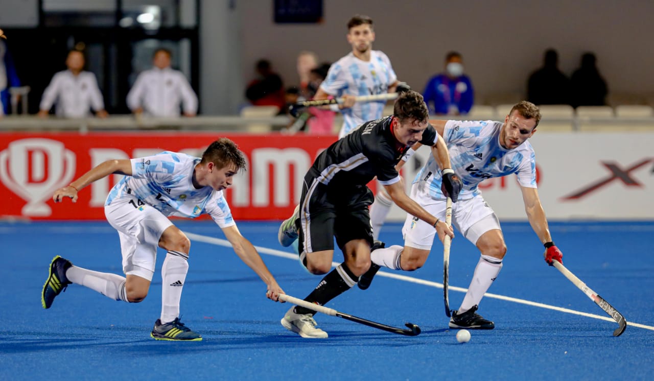 Argentina won their second Hockey Junior World cup title after a 4-2 win over Germany