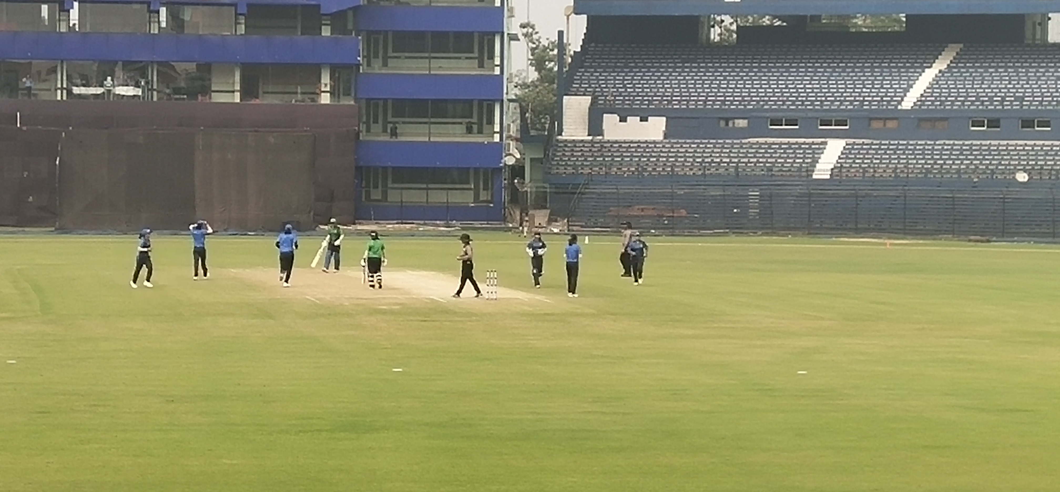 women challenger's trophy, india-B beats india-C, india-B enter finals of women challenger's trophy, ମହିଳା ଚାଲେଞ୍ଜର ଟ୍ରଫି,  ଫାଇନାଲରେ ଭାରତ-ବି ଓ ସି