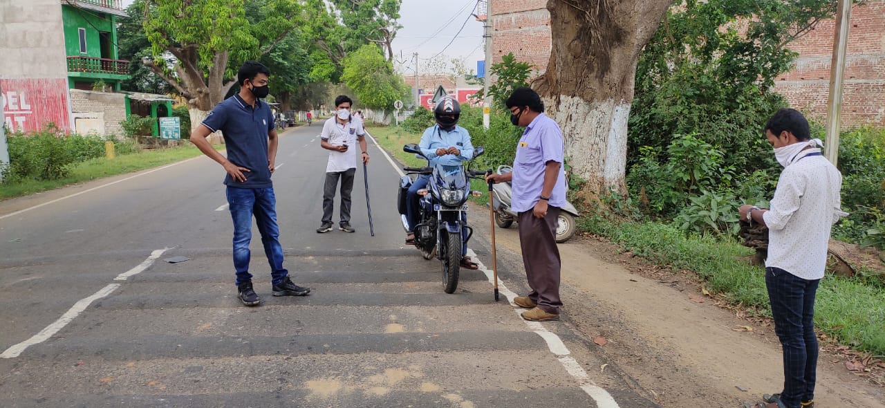 Fear of lockdown, Strict checking in Bhanjanagar