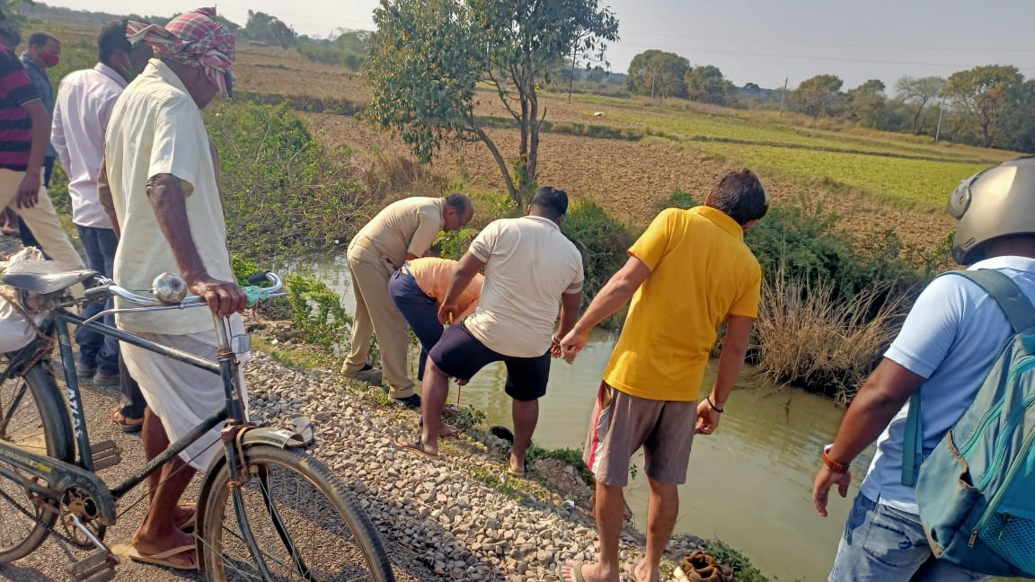 ଫାଙ୍କା ଗୁଳି ଚାଳନା କରି ଦୁର୍ବୁର୍ତ୍ତ ଲୁଟିନେଲେ ପାଞ୍ଚ ଲକ୍ଷ ଟଙ୍କା