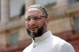 Asaduddin Owaisi hoists national flag in Hyderabad