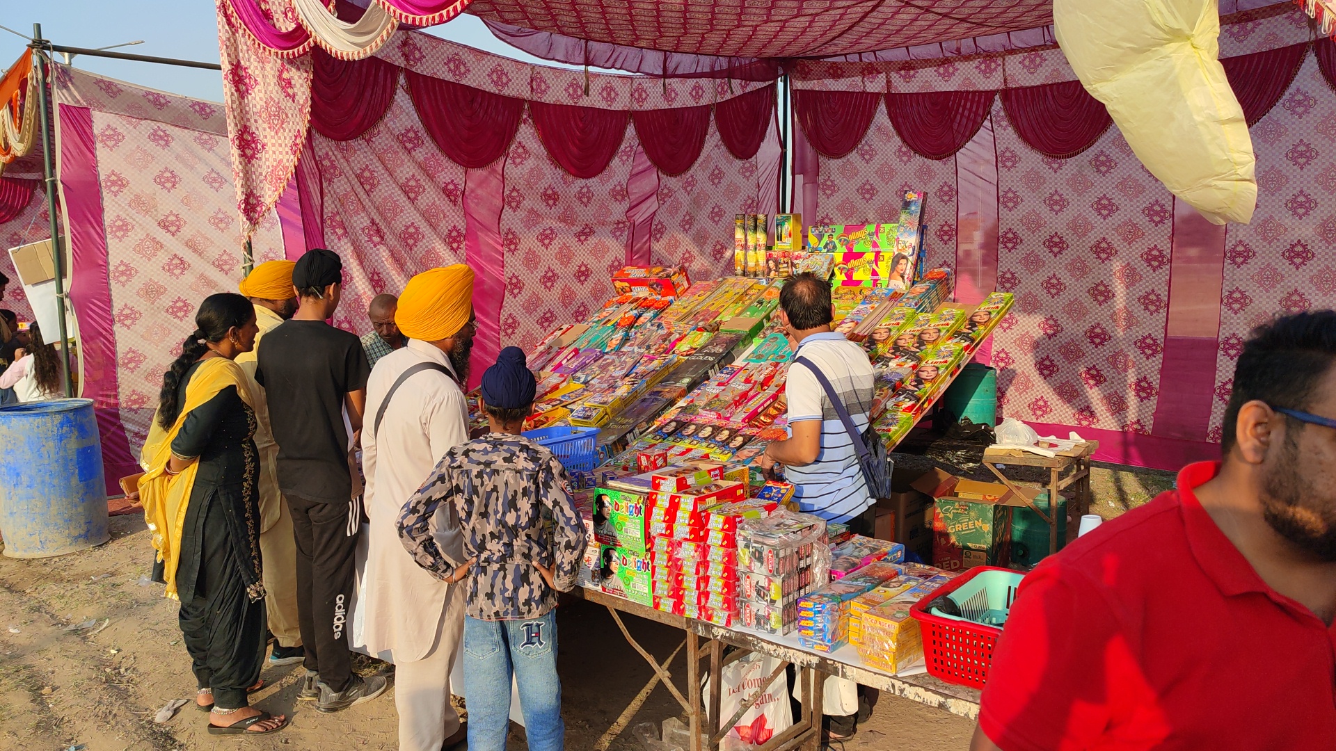 firecracker market outside the markets