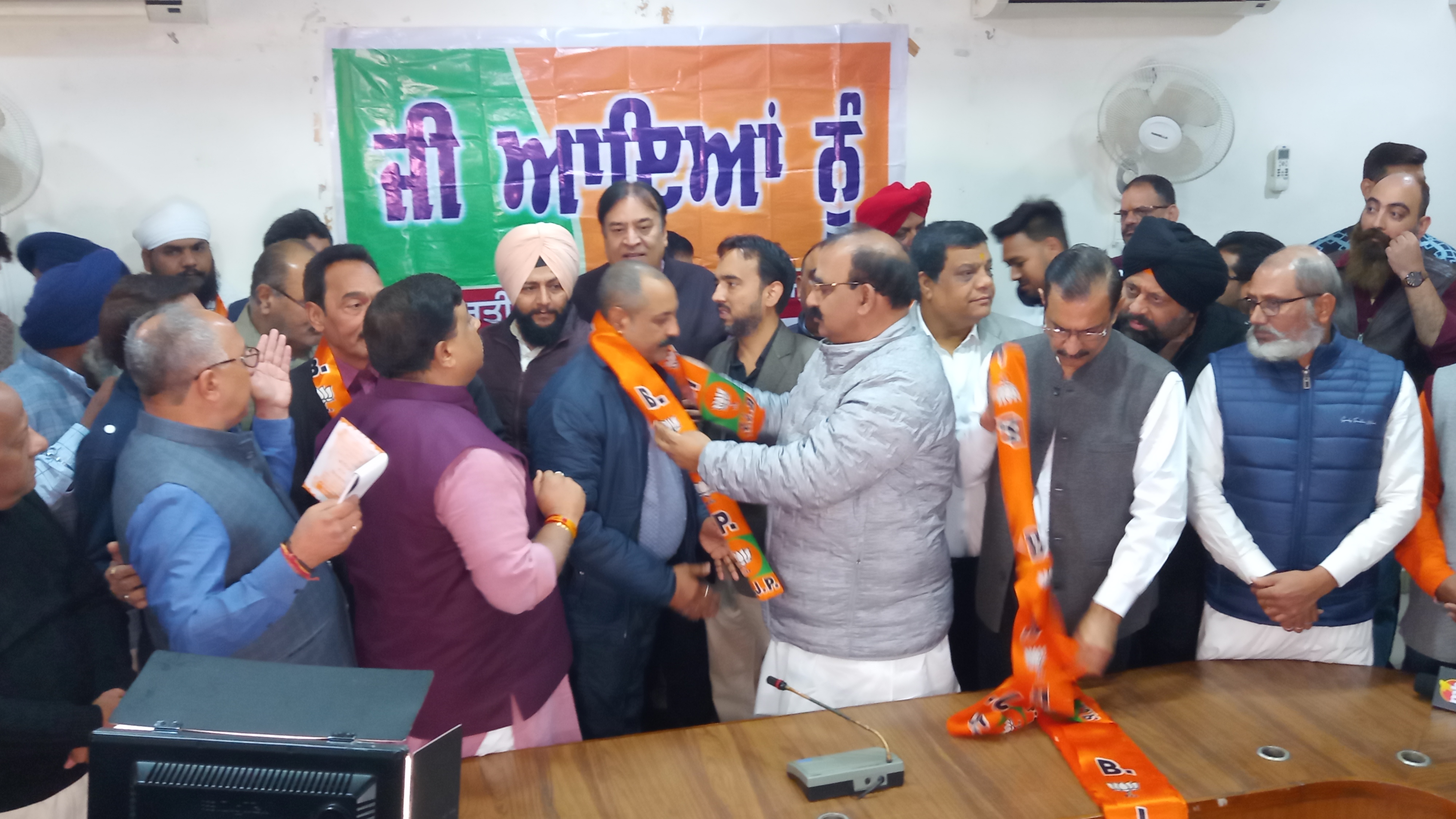 Former councilor in Ludhiana joined BJP