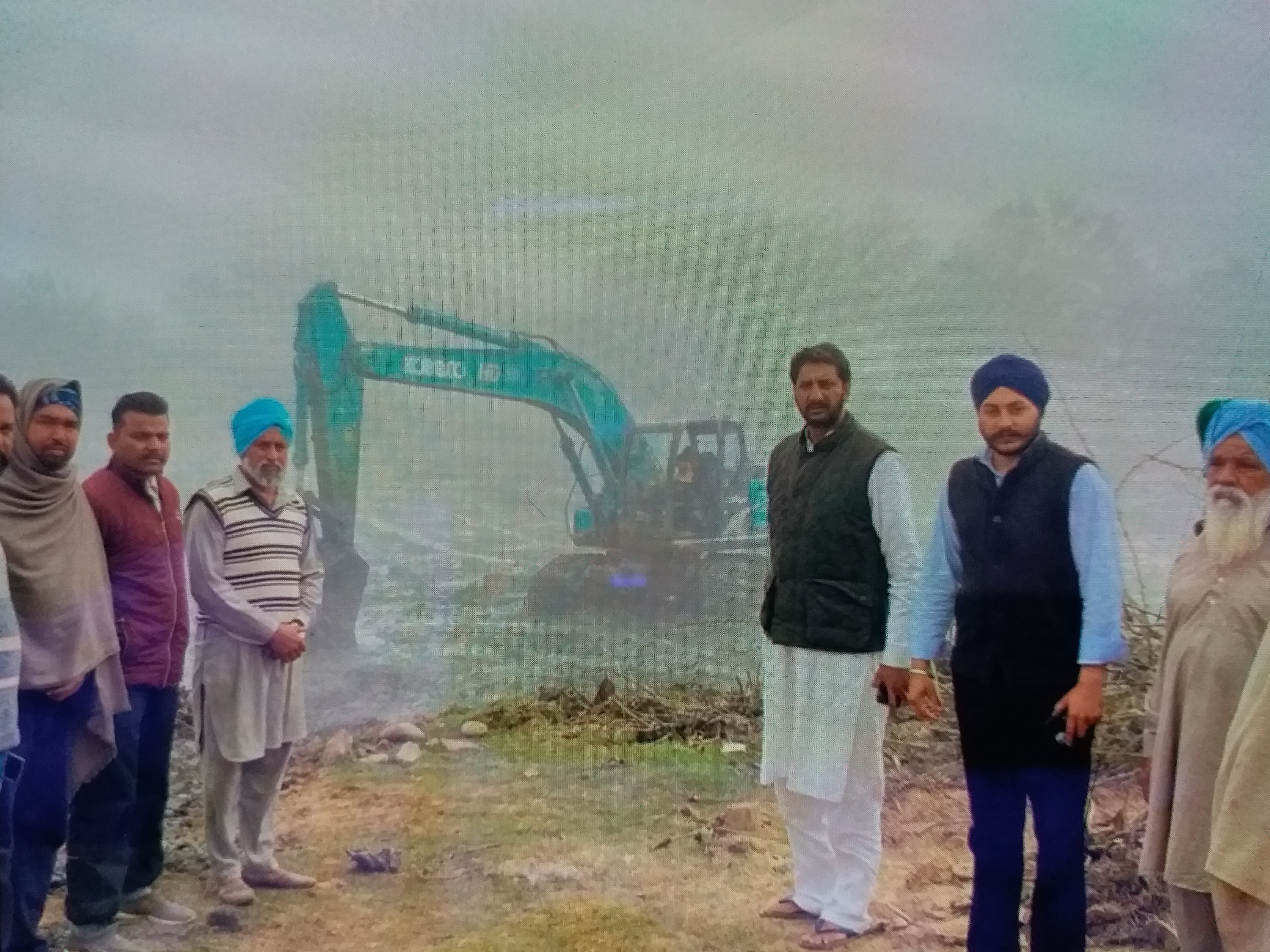 ਥਾਪਰ ਪ੍ਰੋਜੈਕਟ ਦੀ ਸ਼ੁਰੂਆਤ ਮੌਕੇ ਤਸਵੀਰ