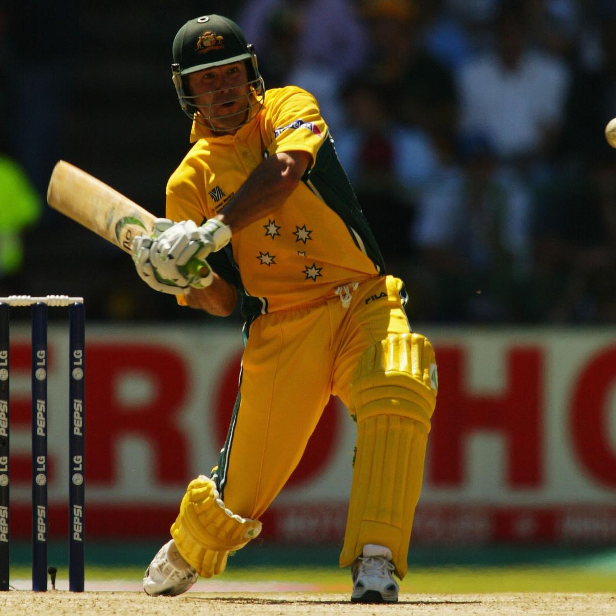 Ricky Ponting hit 8 sixes during his 140 runs knock against India in the 2003 World Cup final.