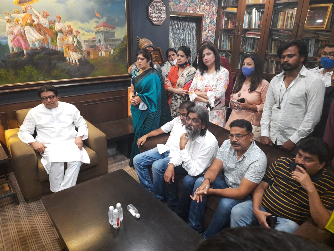 Actors met Raj Thackeray