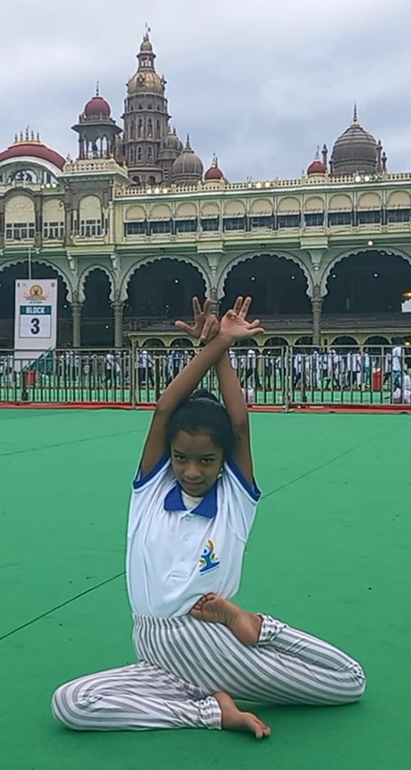 girl selected for internationl yoga competition