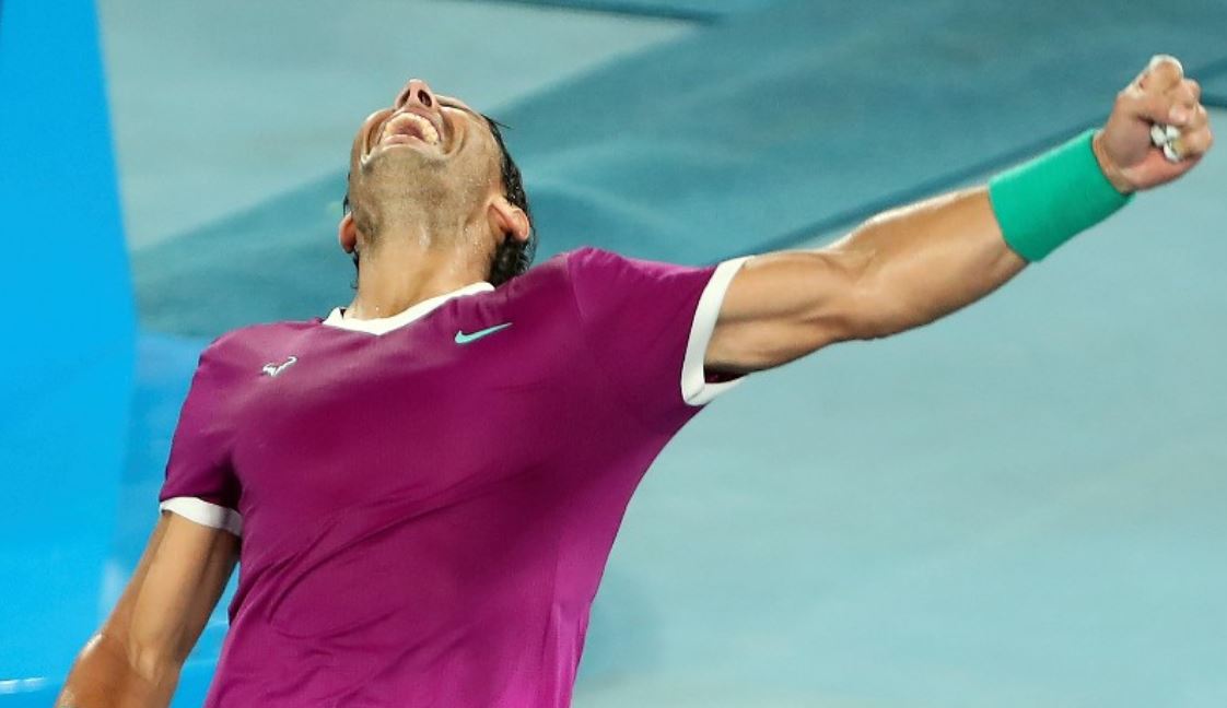Rafael Nadal beat Daniil Medvedev wins Australian Open 2022