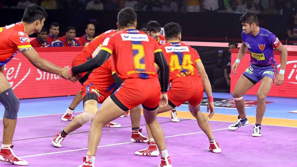 Naveen Kumar , Pro Kabaddi League,  season 7 , Patna Pirates , Dabang Delhi