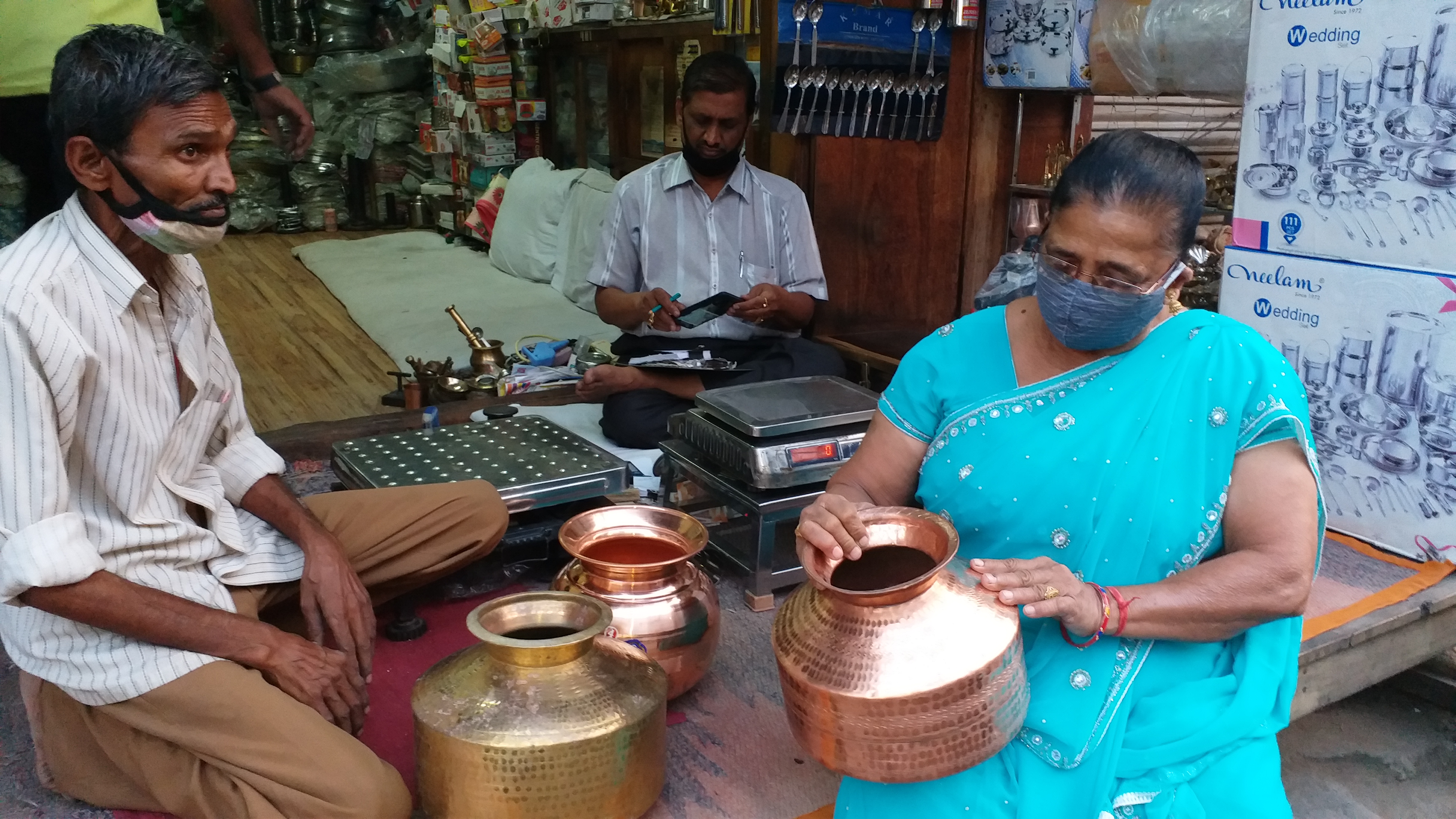 Sale started in utensil shops of ajmer