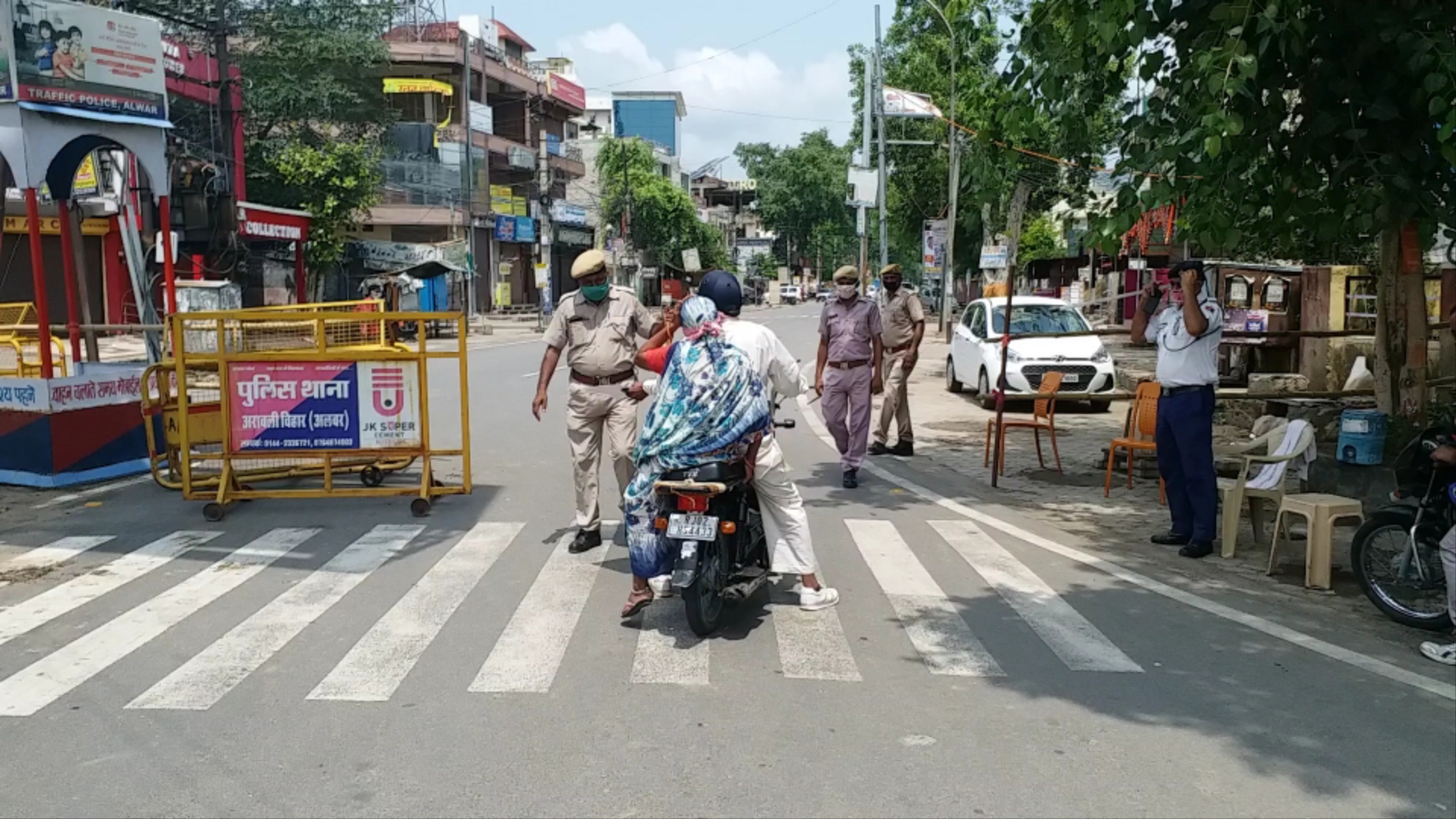 Lockdown in Alwars Kotwali, अलवर के कोतवाली में लगा लॉकडाउन