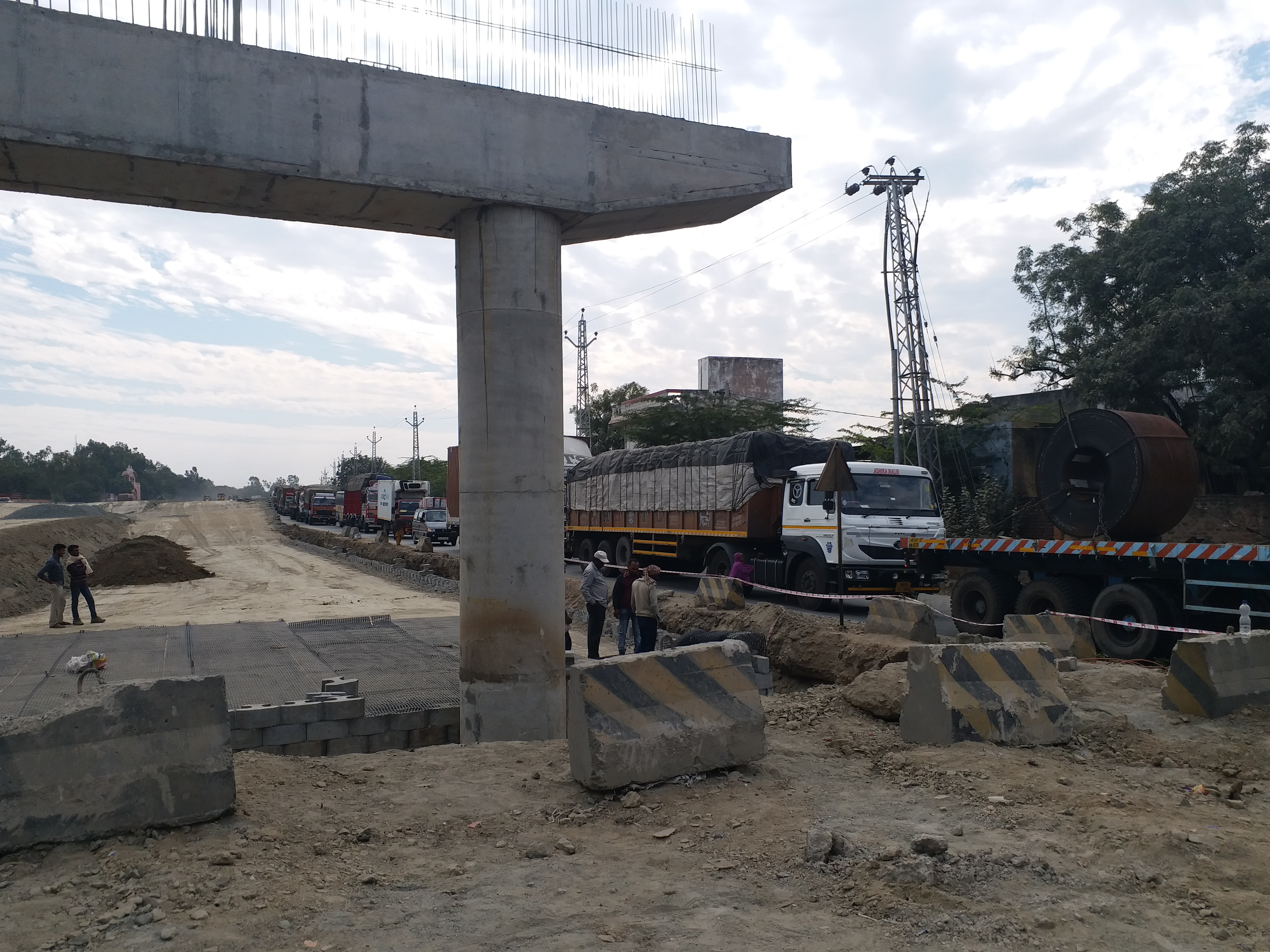 भीलवाड़ा राष्ट्रीय राजमार्ग 79 खबर,  भीलवाड़ा हाइवे निर्माण समस्याएं,  Bhilwara National Highway 79 construction work,  Latest news of Bhilwara,  Bhilwara National Highway 79 news