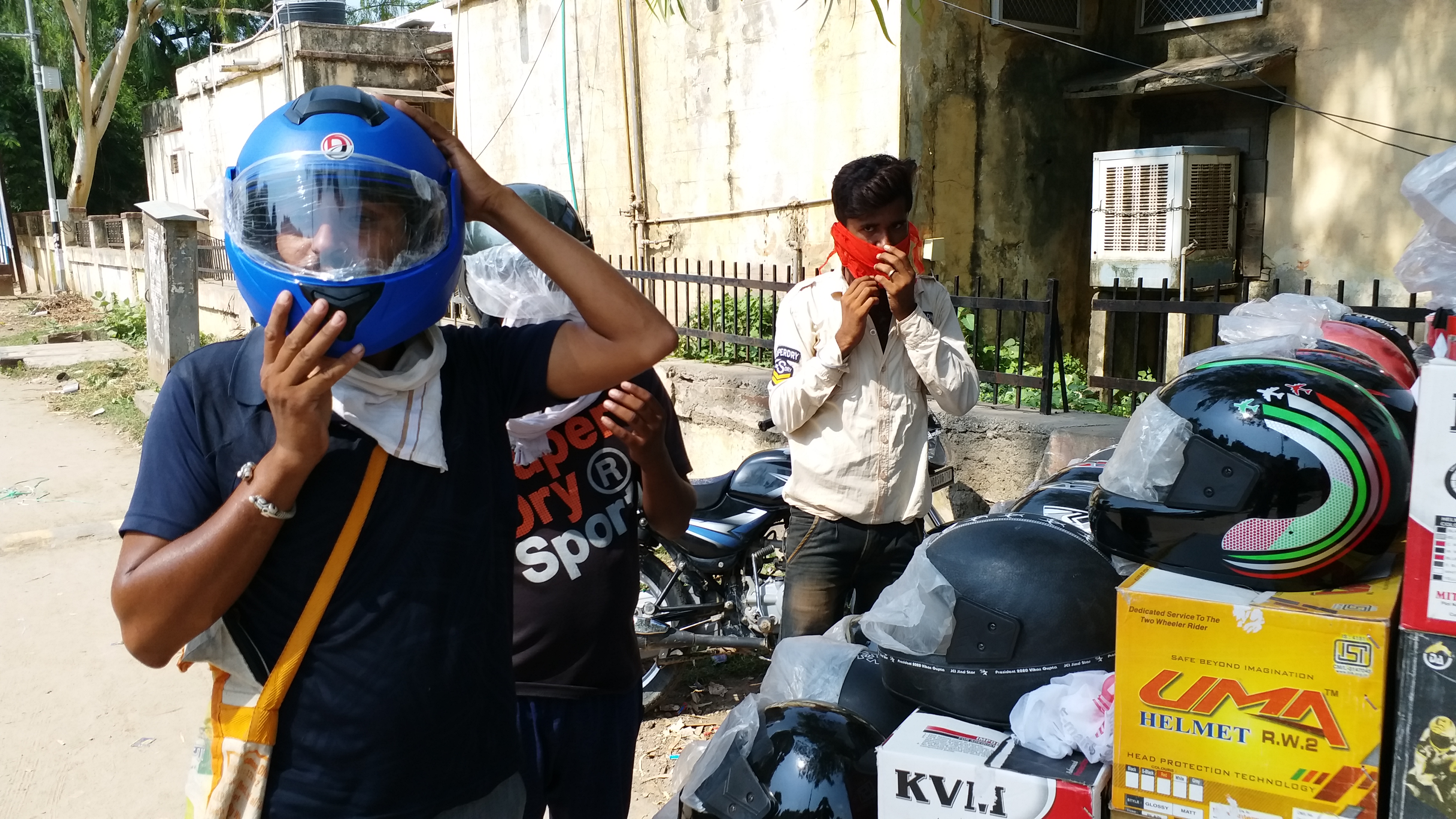 Bundi helmet system latest news,  Helmet system opposed in Bundi