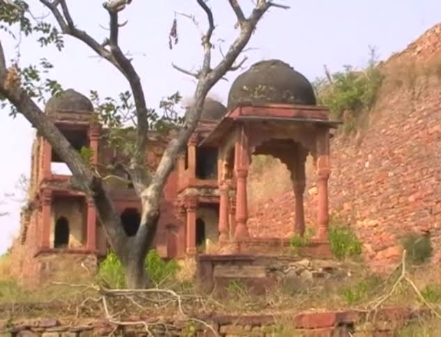 बयाना का विजय मंदिर गढ़