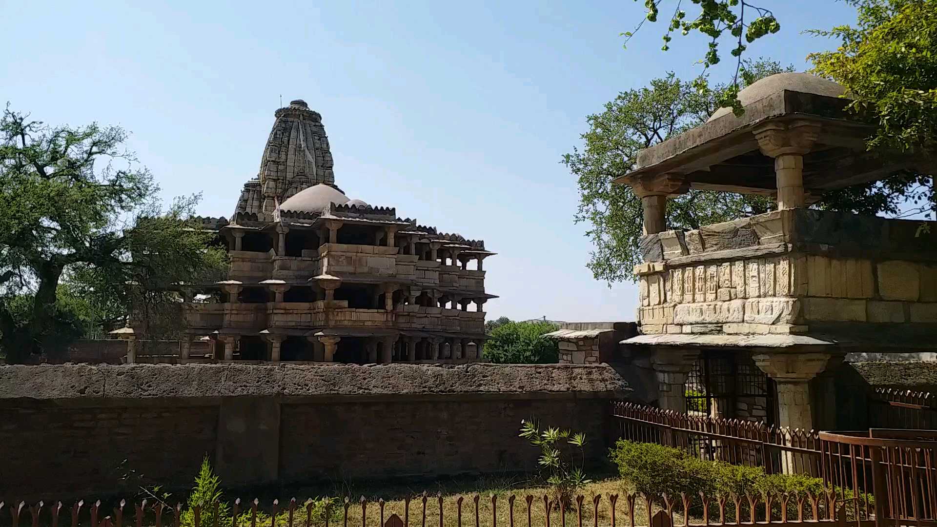 डूंगरपुर का शिव मंदिर, Shiva temple of Dungarpur