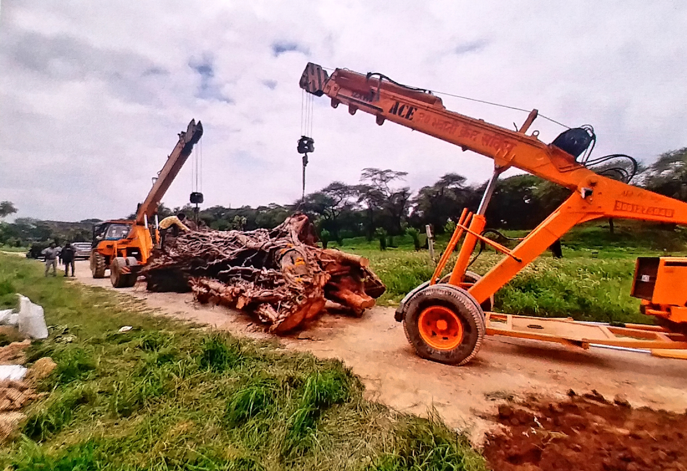 heavy machines are used