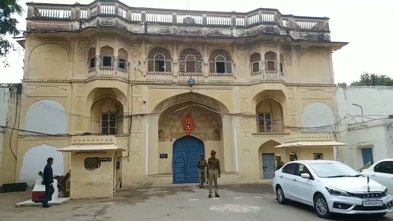 search operation in jail Rajasthan, राजस्थान एसओजी की खबर, लॉरेंस बिश्नोई के पास मोबाइल