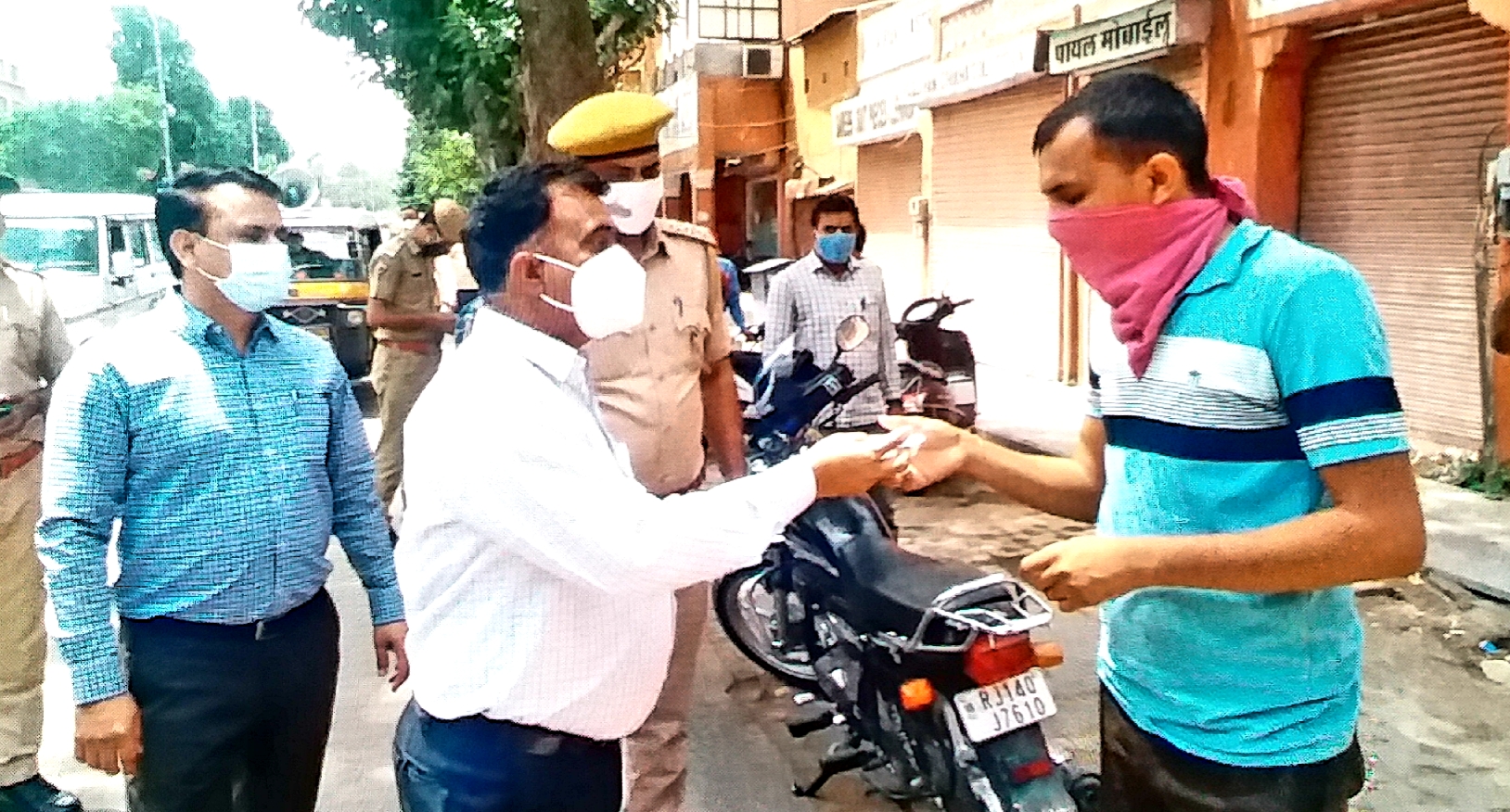 Violation of Corona Guide Line in Jaipur