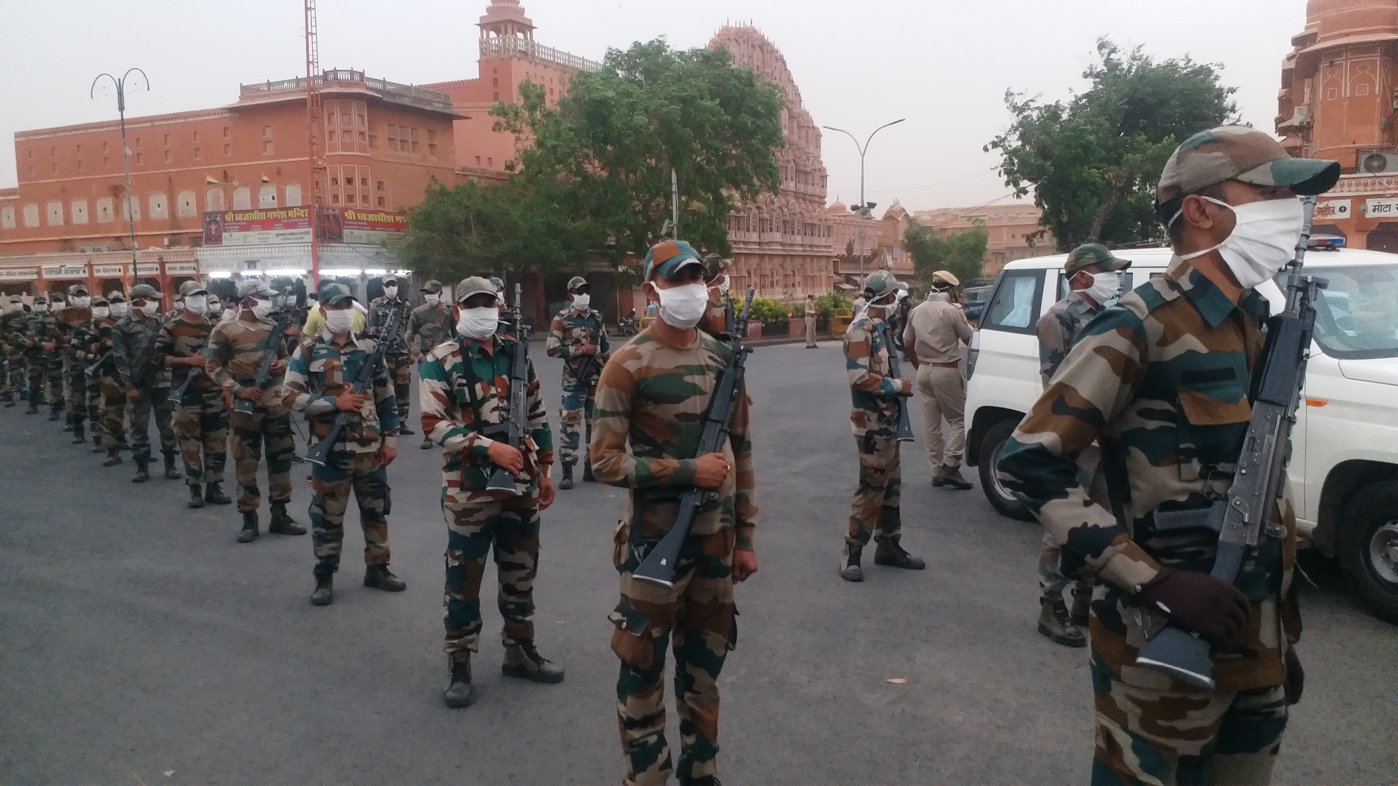 जयपुर में लगाया गया कर्फ्यू, Curfew imposed in Jaipur, Police curfew