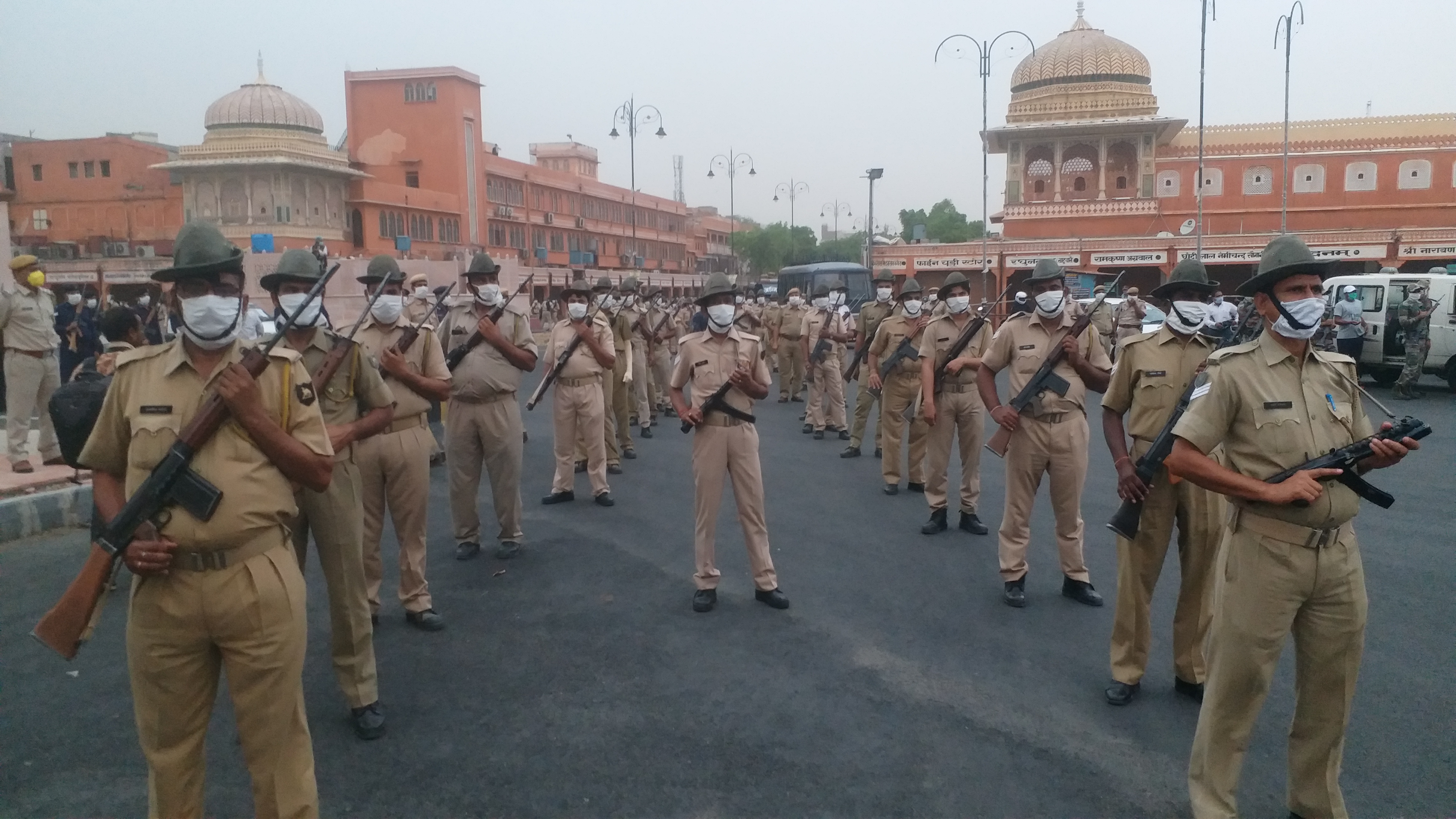 जयपुर के कई इलाकों में लगाया कर्फ्यू, Curfew imposed in areas of Jaipur