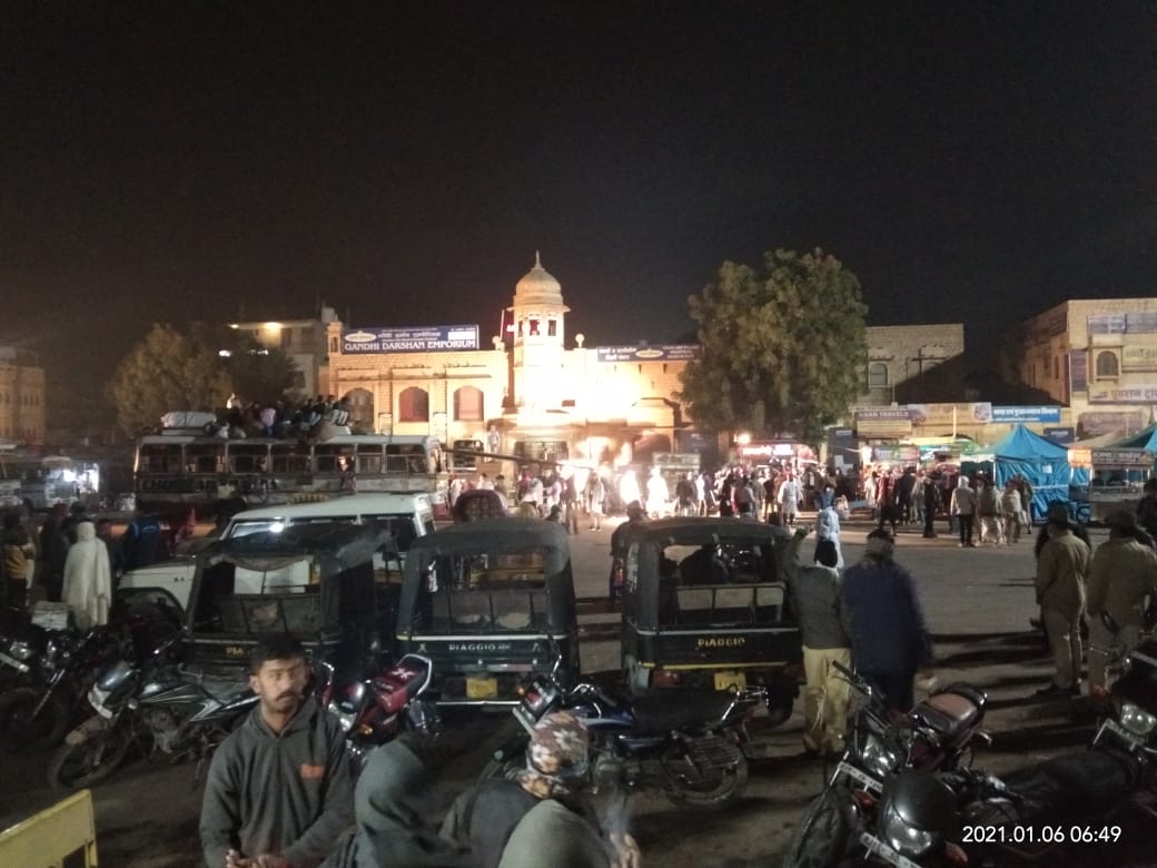 Akshay kumar and Kriti sanon in jaisalmer