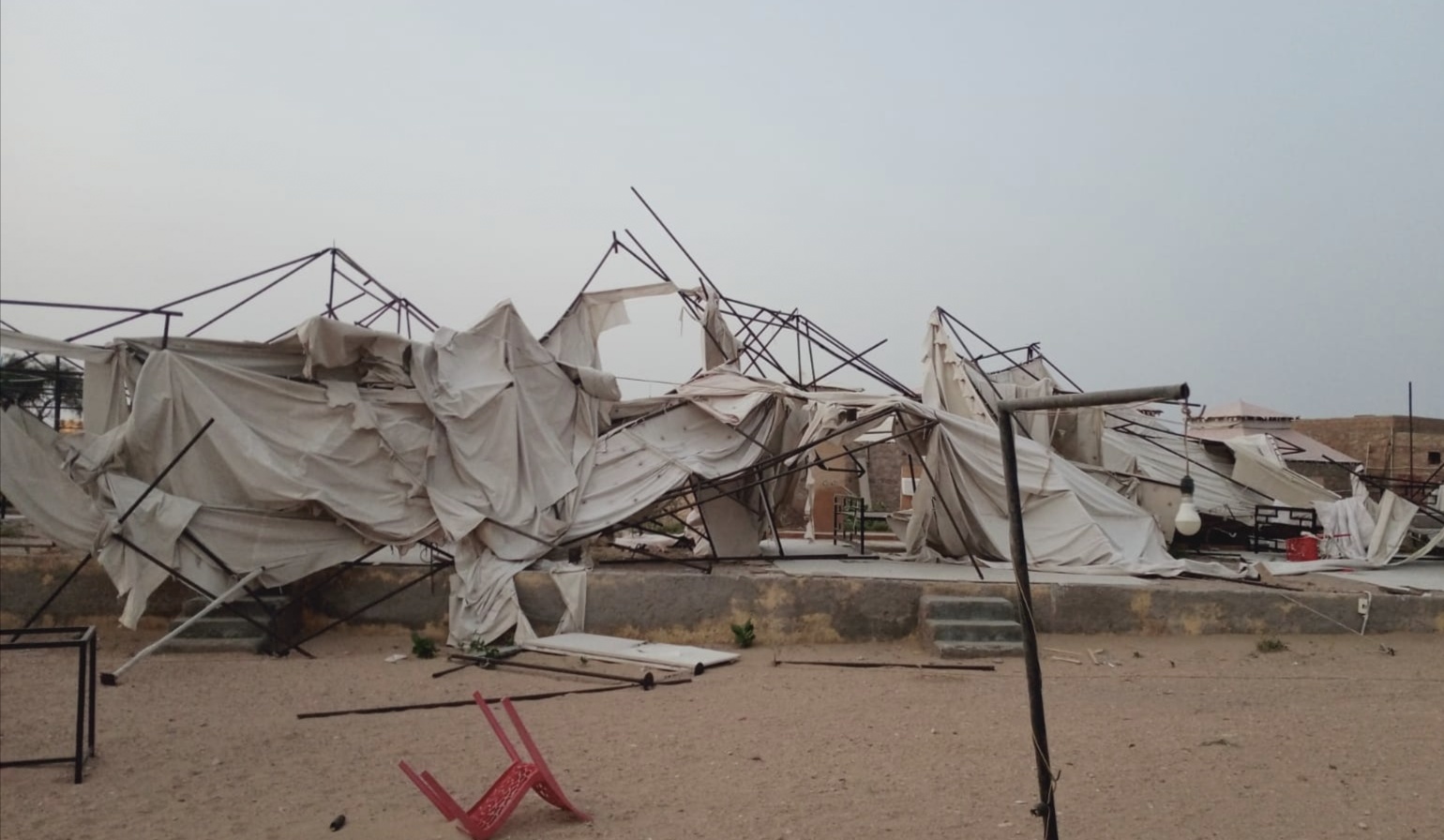 जैसलमेर की ताजा हिंदी खबरें, Sandy storms ruined farmers' crops