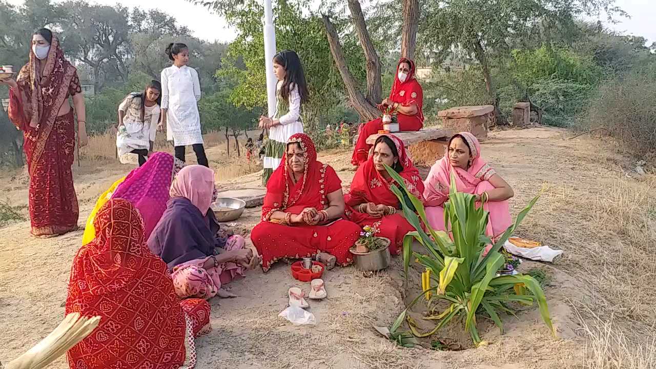 मिट्टी की लक्ष्मी रूप में पूजा, Clay worship as Lakshmi in nagaur