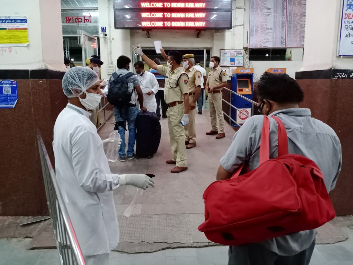 Migrants to Brahma Kumaris Institute, सिरोही न्यूज