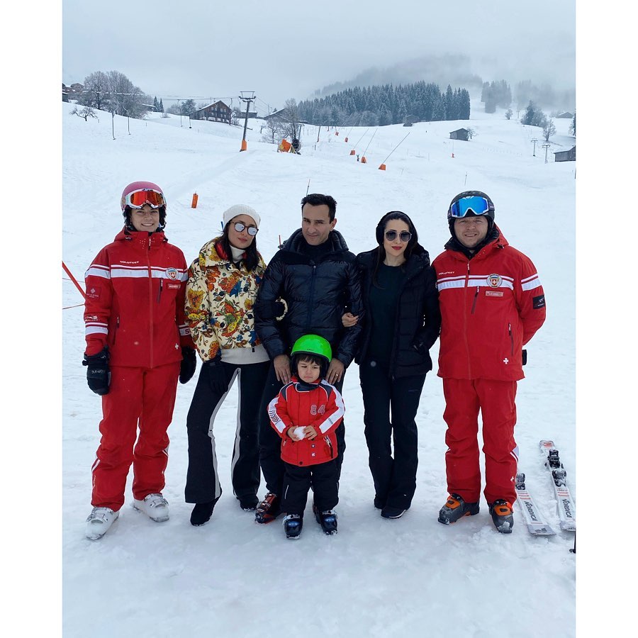 kareena kapoor and family enjoy a day out in the snow