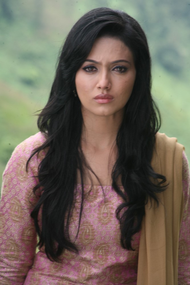 Actress Sana Khan